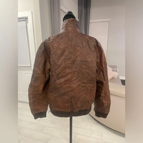 Vintage Blauer women distressed leather bomber flight jacket L, will fit a S/M - Picture 9 of 11